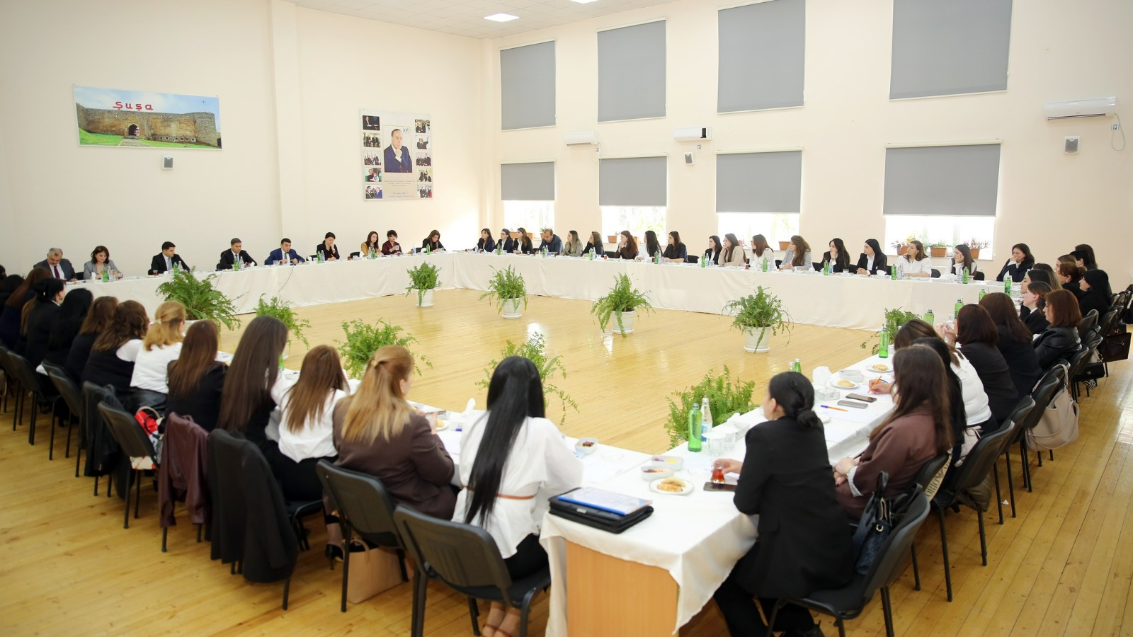 Təhsil İnstitutu bölgələrdə müəllimlərlə dialoqa başlayıb