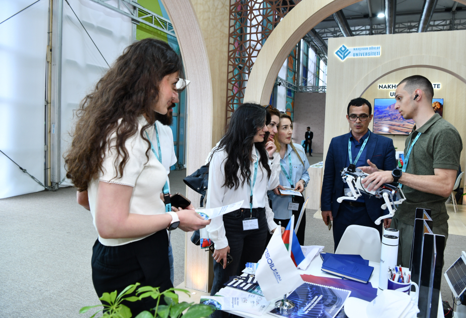 WUF13 ADNSU üçün beynəlxalq platforma rolunu oynayıb
