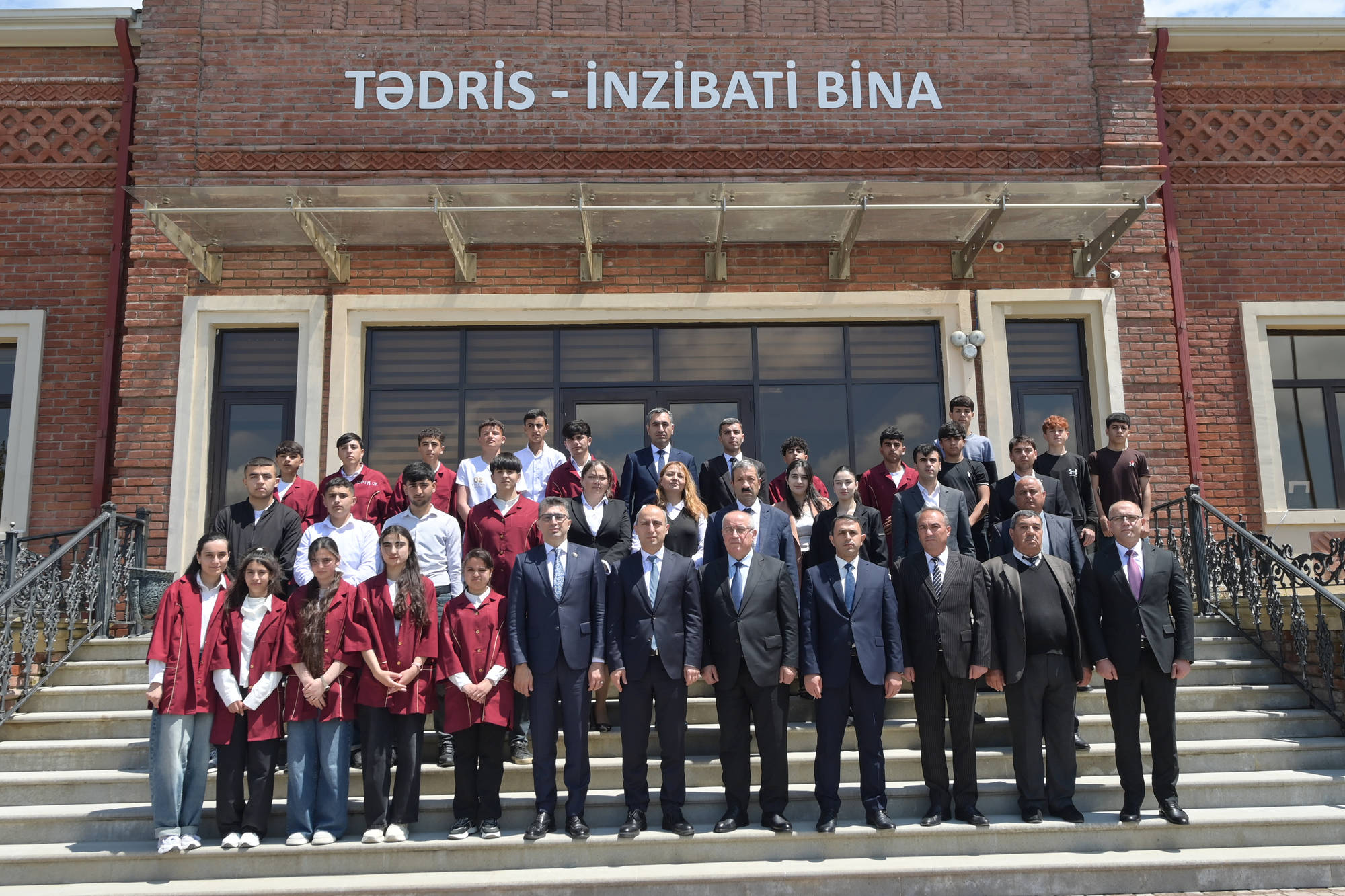 Nazir&nbsp;İsmayıllı Dövlət Peşə Təhsil Mərkəzinin Qobustan Korpusunda olub