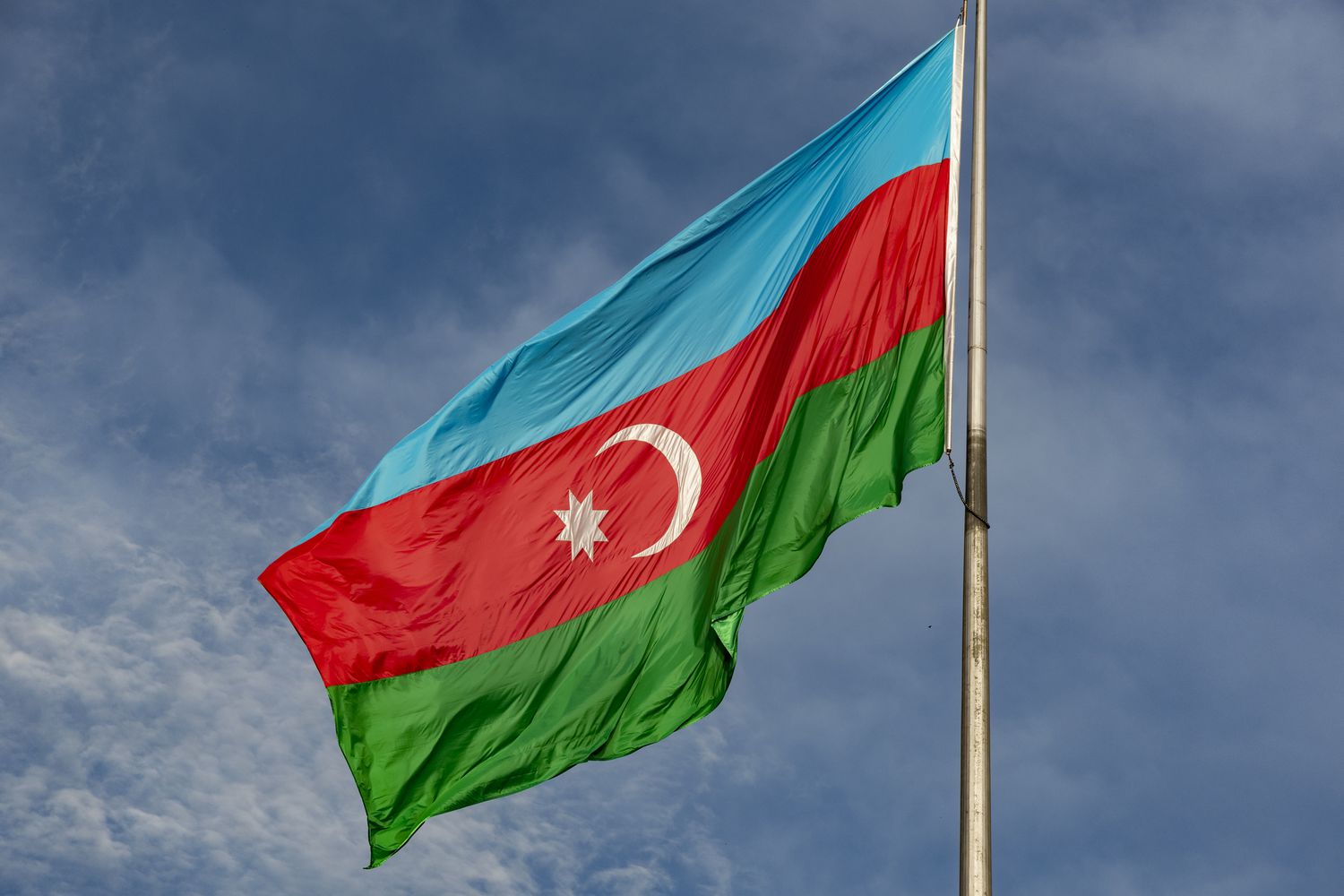 Azərbaycanda Müstəqillik Günü qeyd olunur
