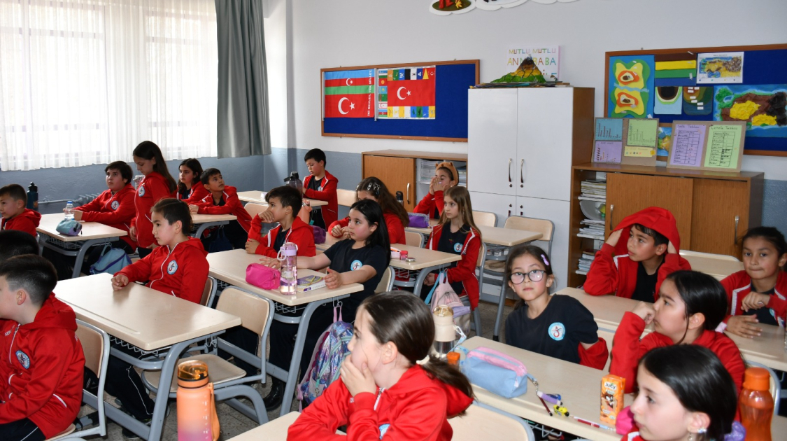 Uzun yay tətili tarix ola bilər: yeni model hazırlanır
