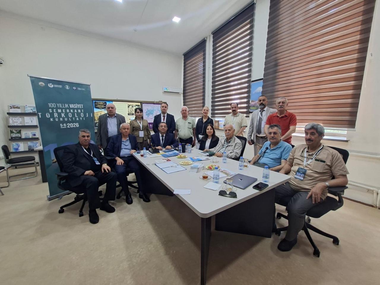 Səmərqənddə Türkologiyanın əsrlik irsi yenidən canlandırıldı