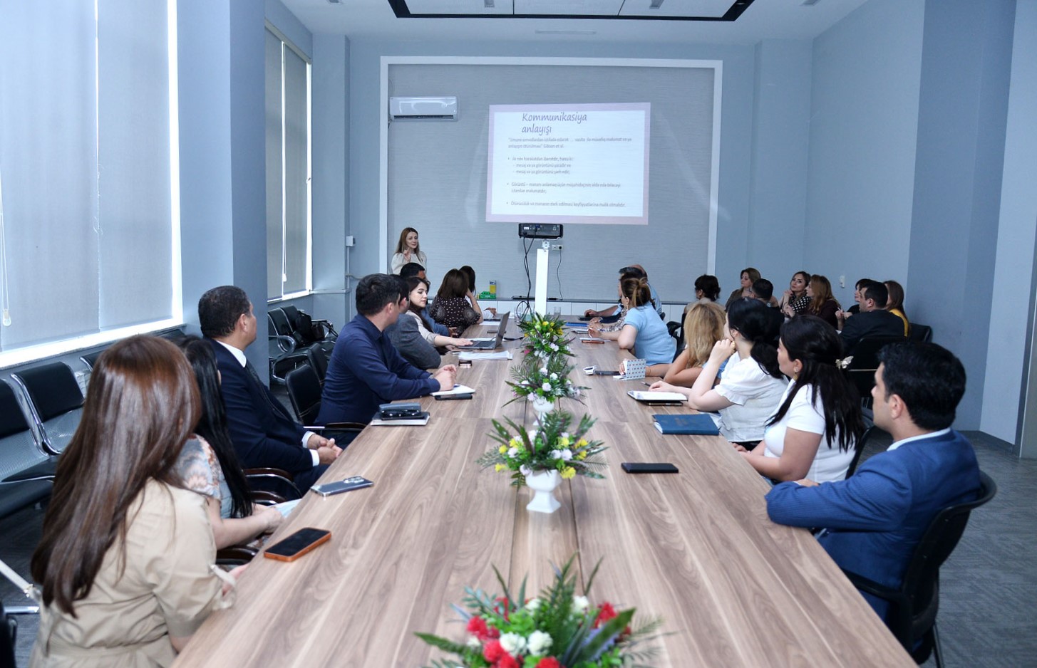 &ldquo;Praktik kommunikasiya bacarıqları&rdquo; mövzusunda təlim keçirilib