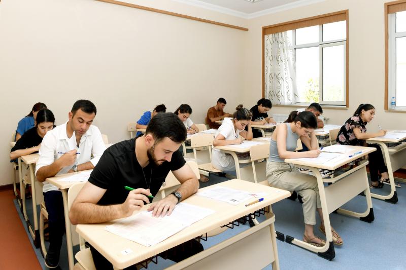 Rezidenturada məzunların 77 faizi 40 bal toplaya BİLMƏDİ