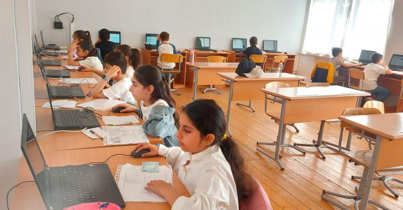 &ldquo;Rəqəmsal məktəb&rdquo; platformasının istifadəçiləri yüz minə çatır