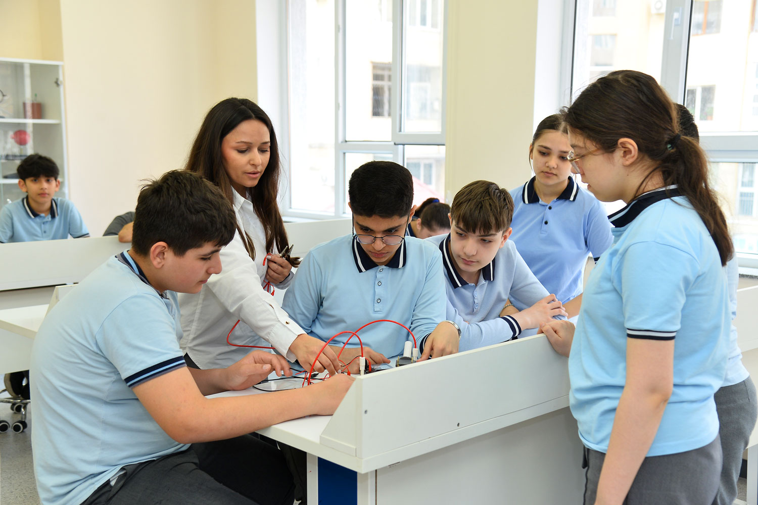 Yeni təmayül tədris modelinə qeydiyyat davam edir