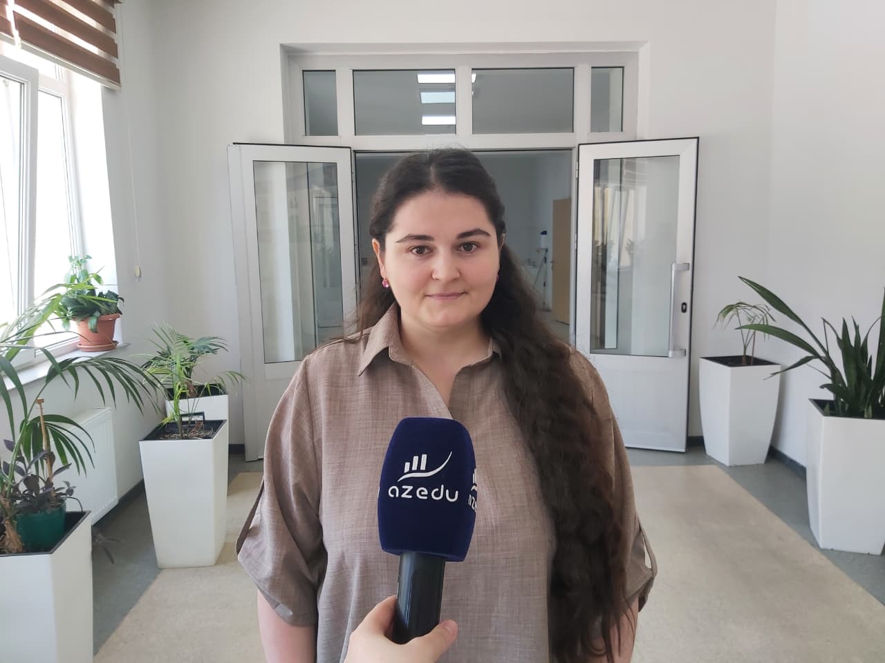 91 bal toplayan müəllim namizədi: "Əziyyətimin qarşılığını aldım"