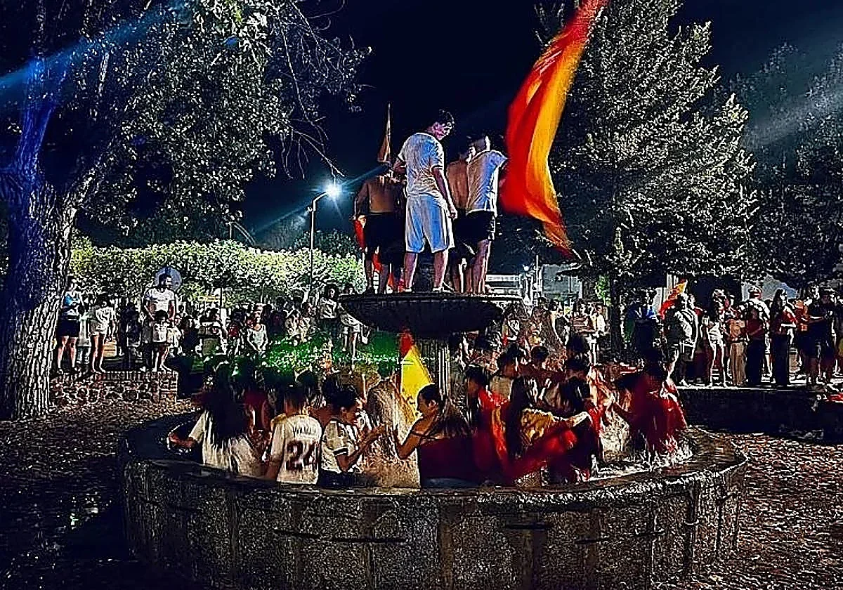 Dünya çempionatındakı qələbənin qeyd olunması zamanı yeniyetmə ölüb