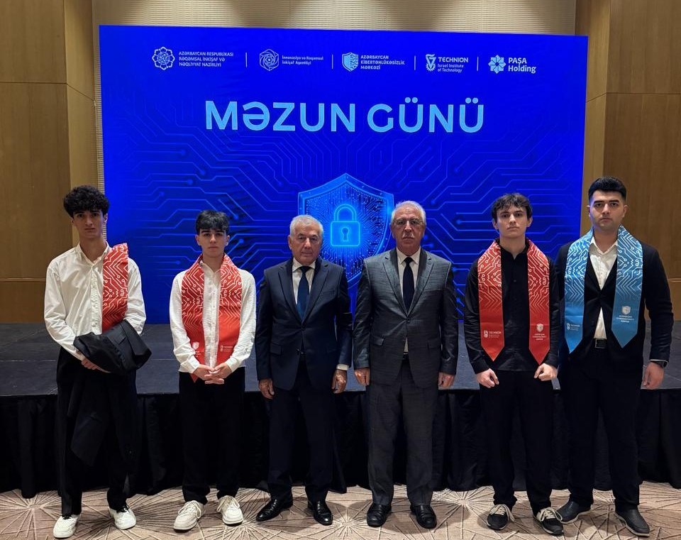 BMU tələbələri AKM-dən məzun olub