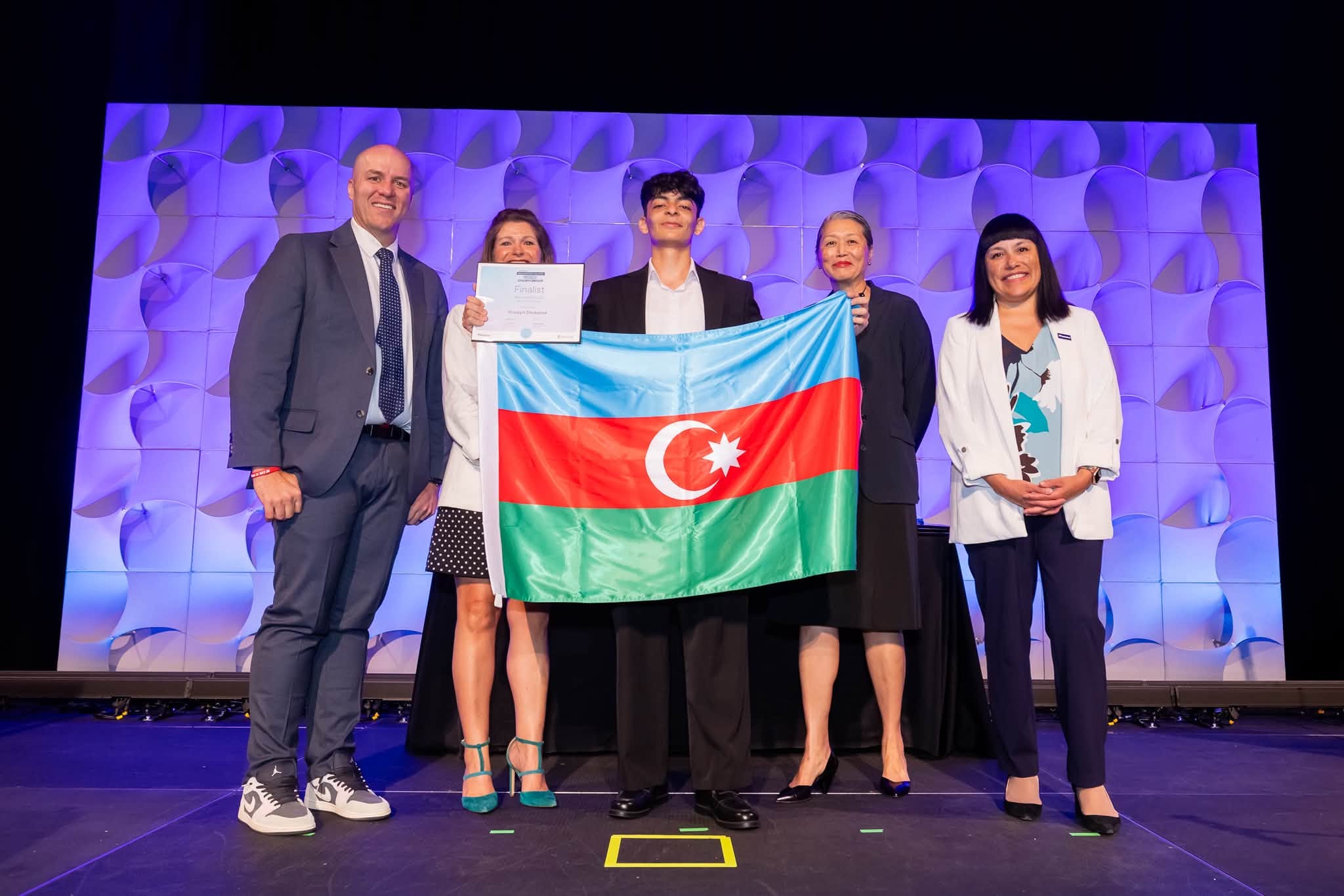 UNEC tələbəsi ABŞ-da &ldquo;Microsoft World Championship&rdquo;də dünyanın 6-cısı oldu!