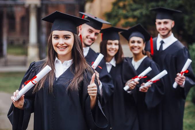 Xaricdə Təhsil&nbsp;Proqramında məzunları lider olan universitetlər&nbsp;-&nbsp;SİYAHI