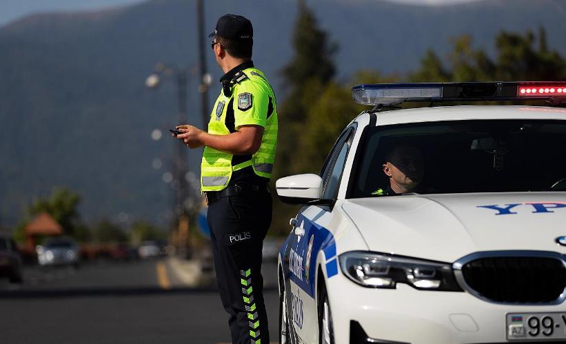 Polis hava ilə bağlı sürücülərə müraciət etdi