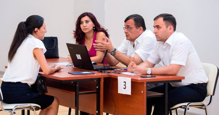 Sertifikasiyanın müsahibəsinə az qaldı - müəllimlərdən nələr soruşulacaq?