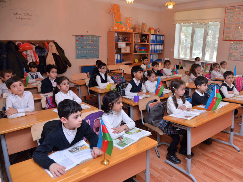 Bu gün&nbsp;şagirdlərin yerdəyişməsi&nbsp;BAŞLAYIR