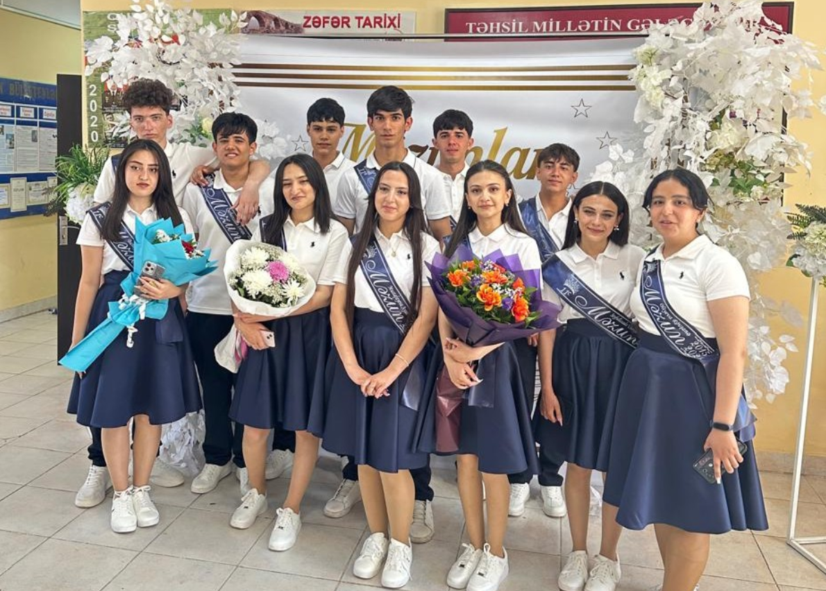 Qubadlıda bir sinfin bütün məzunları tələbə oldu