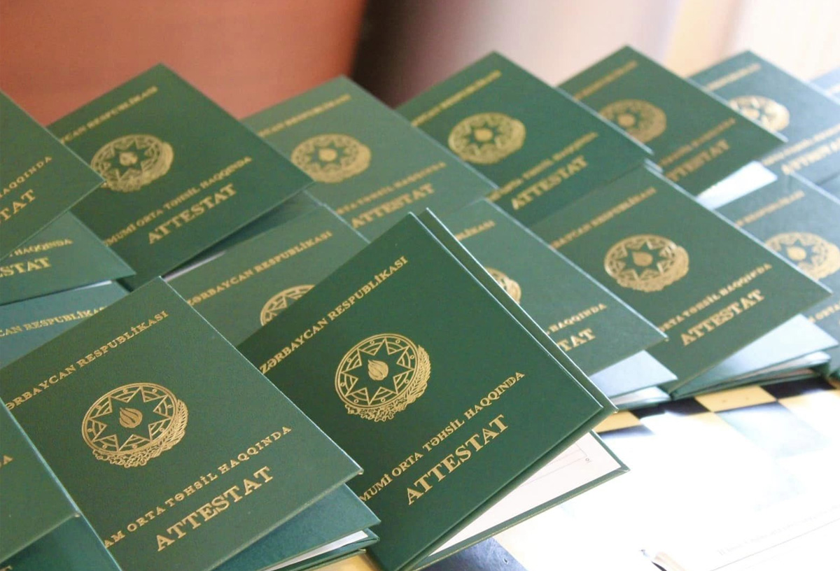 Azərbaycanda attestat alanların sayı ilə bağlı diqqətçəkən&nbsp;STATİSTİKA