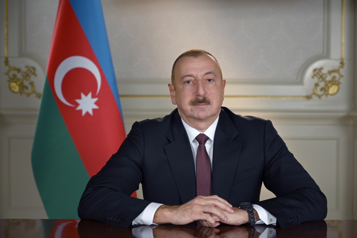 İlham Əliyev Qırğız Respublikasına işgüzar səfərə gəlib