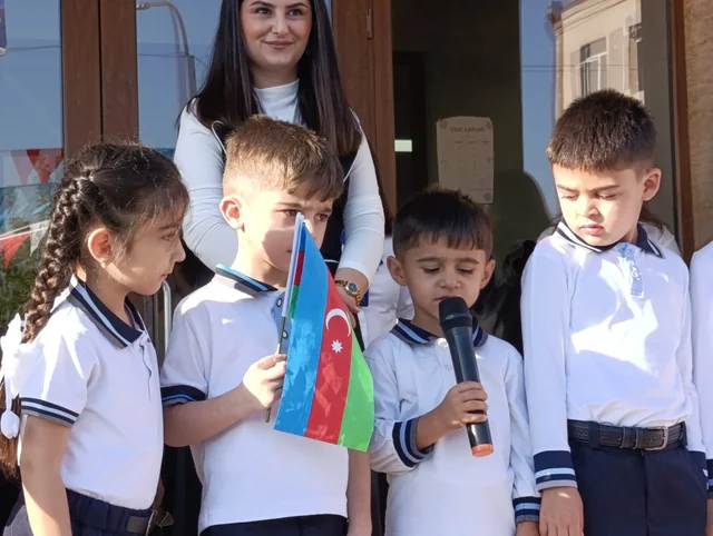 Xankəndi, Xocalı və Ağdərədə 179 şagird birinci sinfə getdi - FOTO