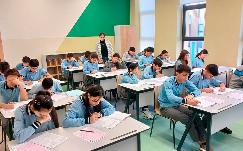 Gəncə-Daşkəsən üzrə təhsil rəqəmləri: neçə şagird və müəllim var?
