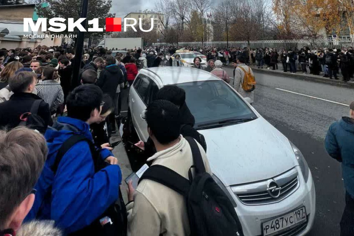 Universitetlər bomba xəbərdarlığına görə təxliyə olundu