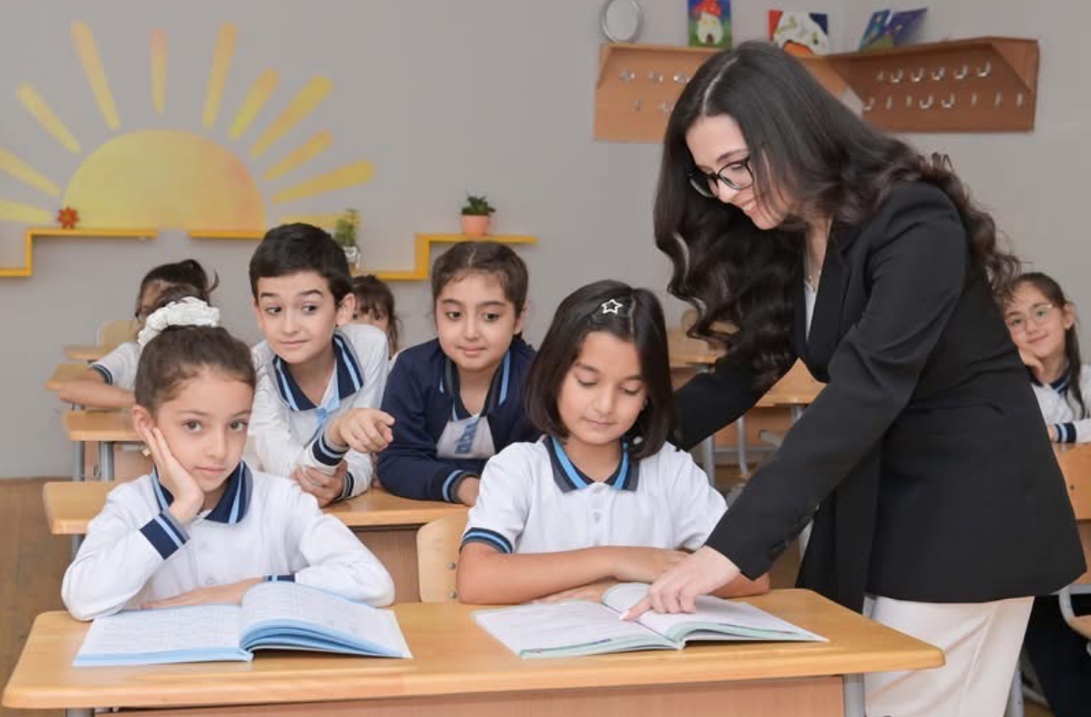 Müəllimlərin iş yerinin&nbsp;dəyişdirilməsi prosesi davam edir