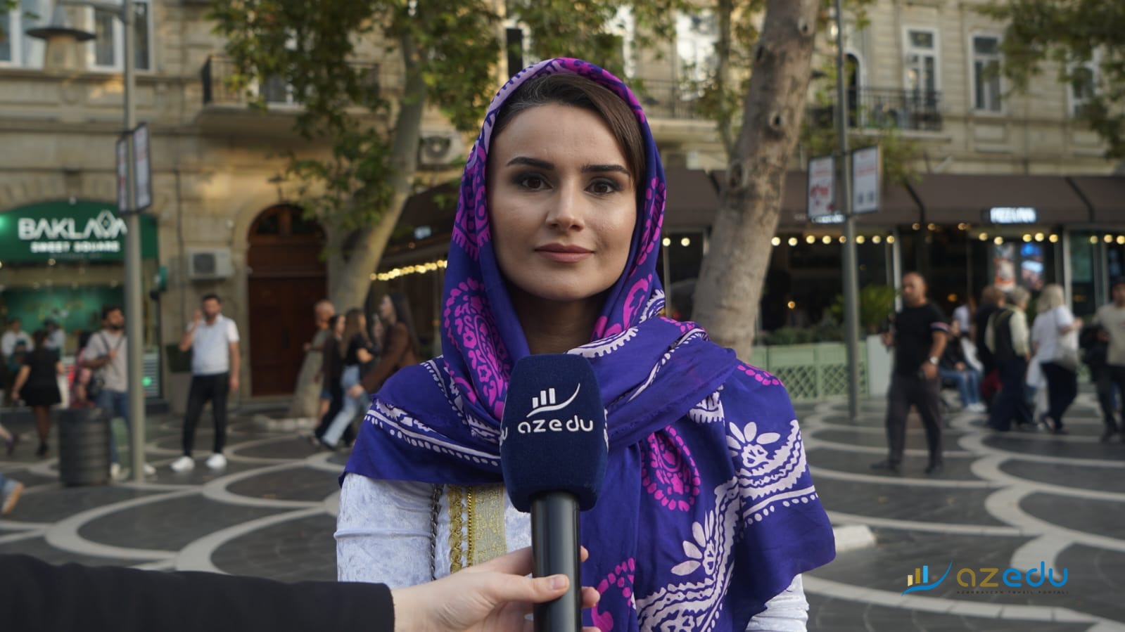 &ldquo;Gənclər kəlağayıdan daha çox istifadə etməlidir&rdquo;