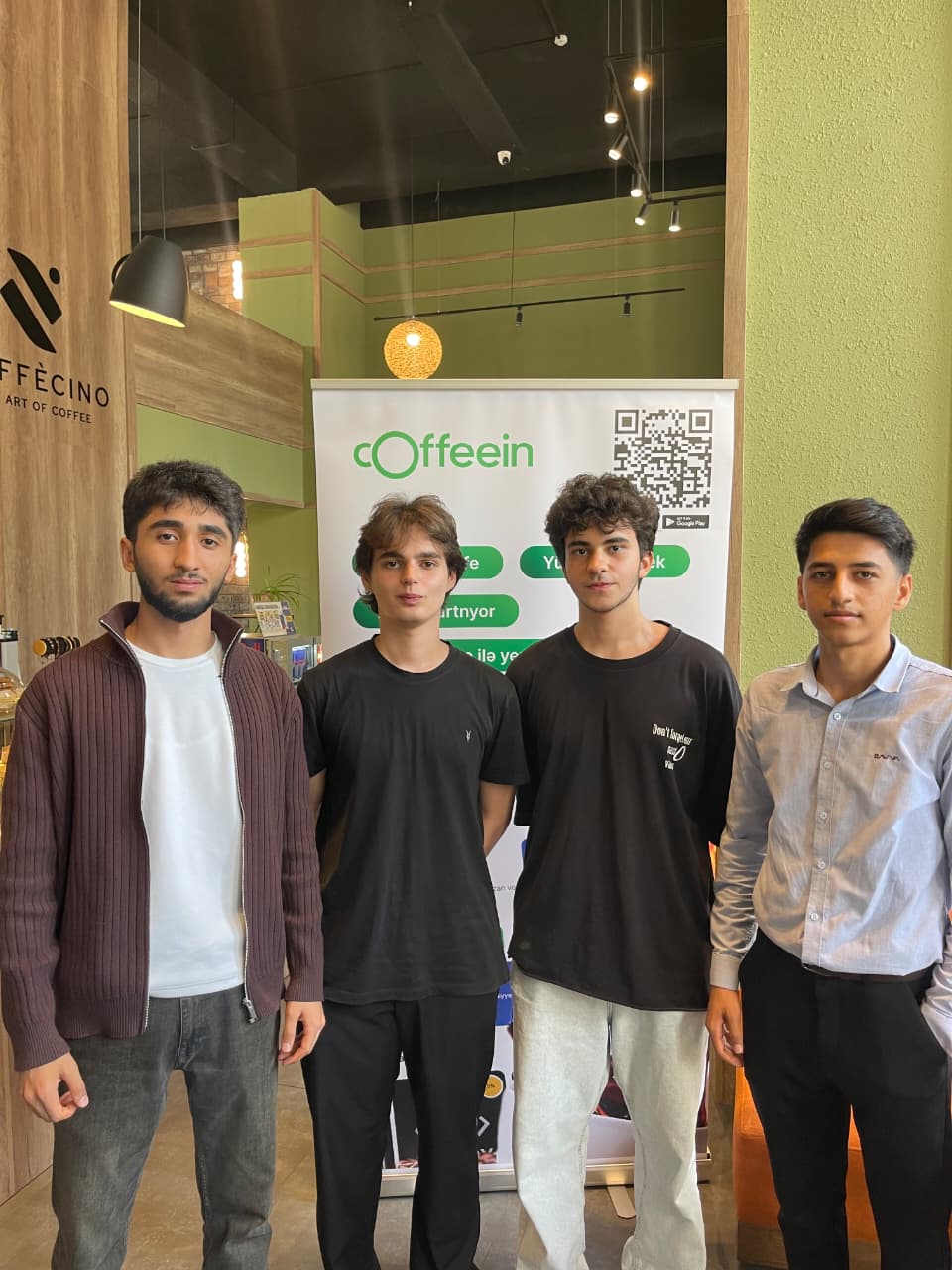 AzMİU tələbələri &ldquo;Replit Hackathon 2&rdquo; müsabiqəsində birinci olub