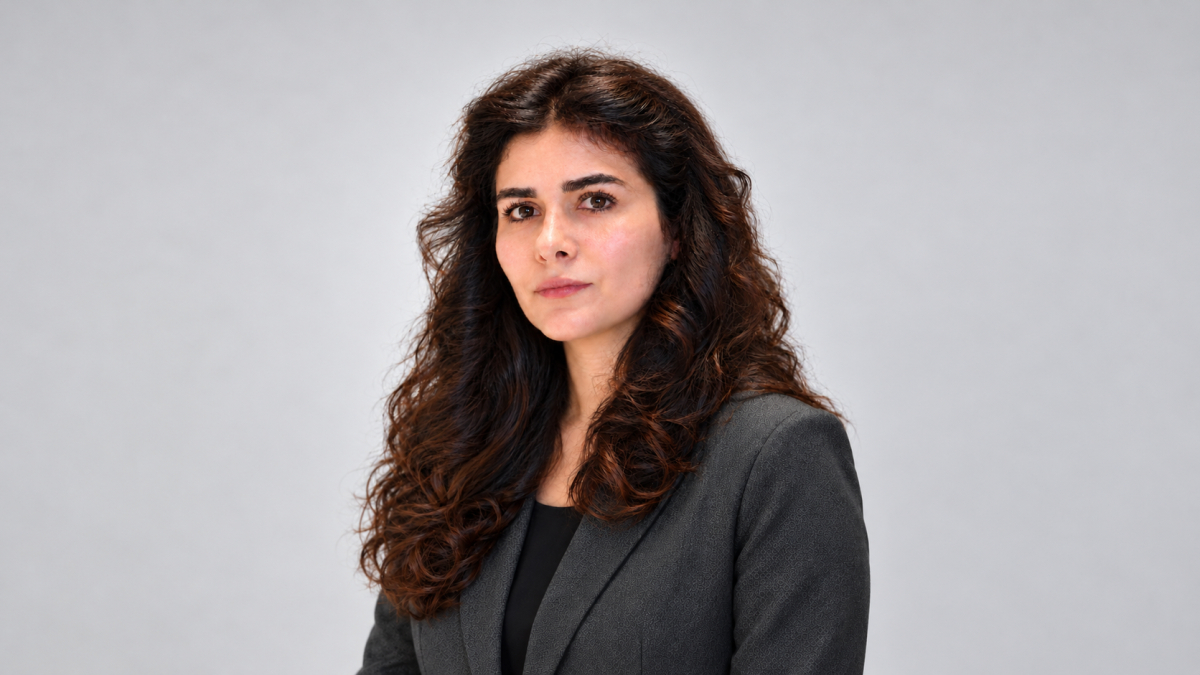 DP təqaüdçüsü Oksford Universitetində müəllim oldu