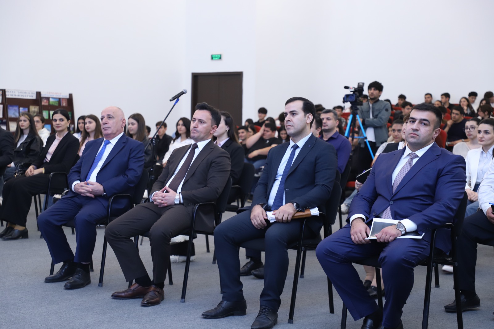 LDU-da təhsil tələbə kreditlərinə dair maarifləndirici sessiya keçirilib